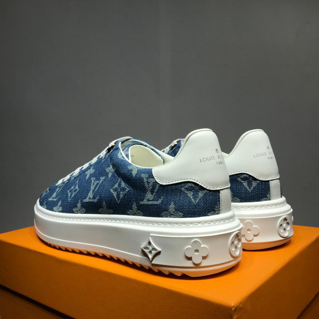 L0vis Vvtt0n Time Out Sneaker Blue For Women LV