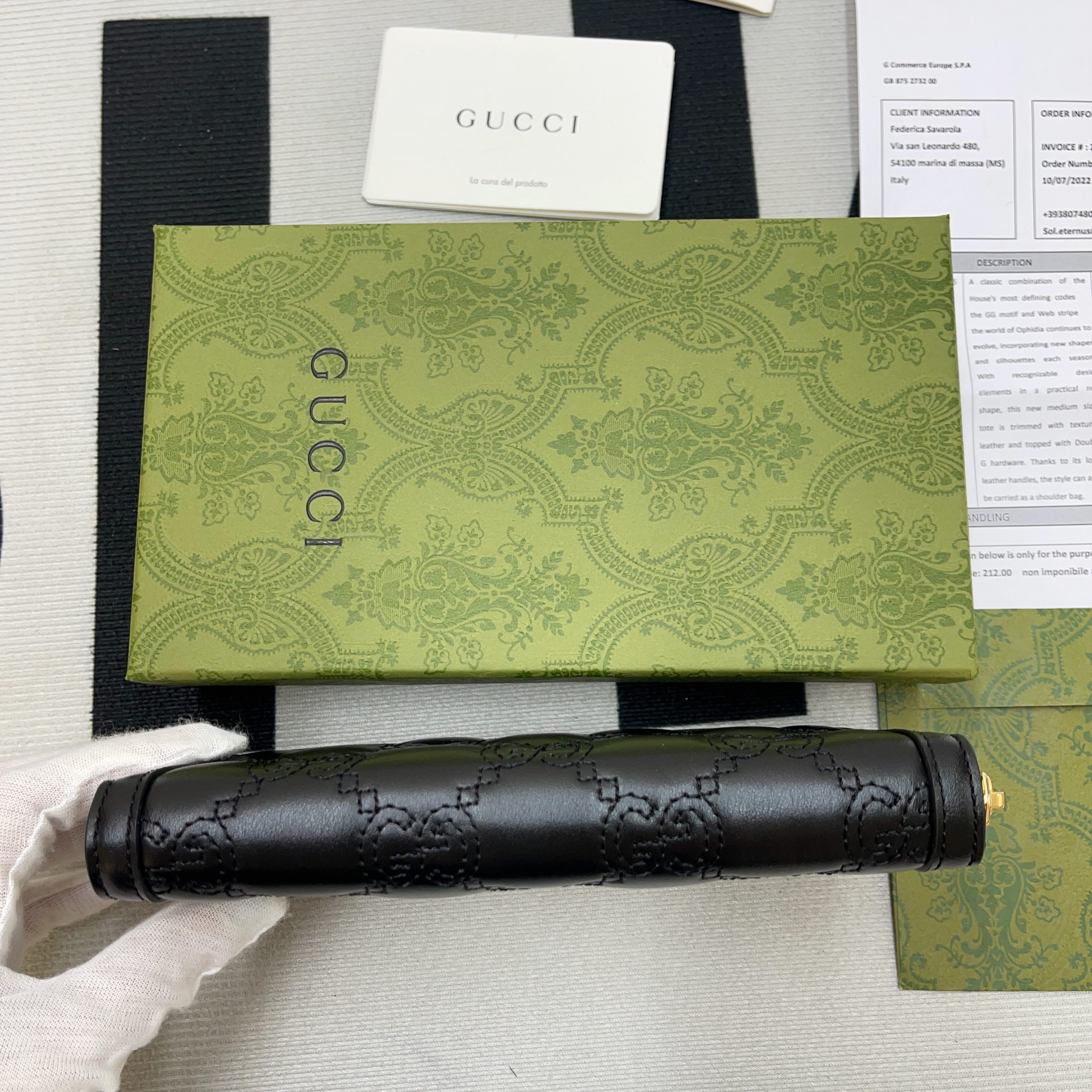 Gvc*1 GG Matelassé Zip-Around Wallet Black For Women‎ 723784 UM8IG 1000 7.6 in/ 19.5 cm