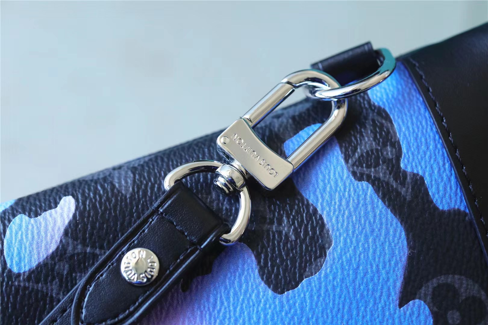 Pochette To Go Monogram Eclipse Canvas Black For Men 11.8in/30cm M81848