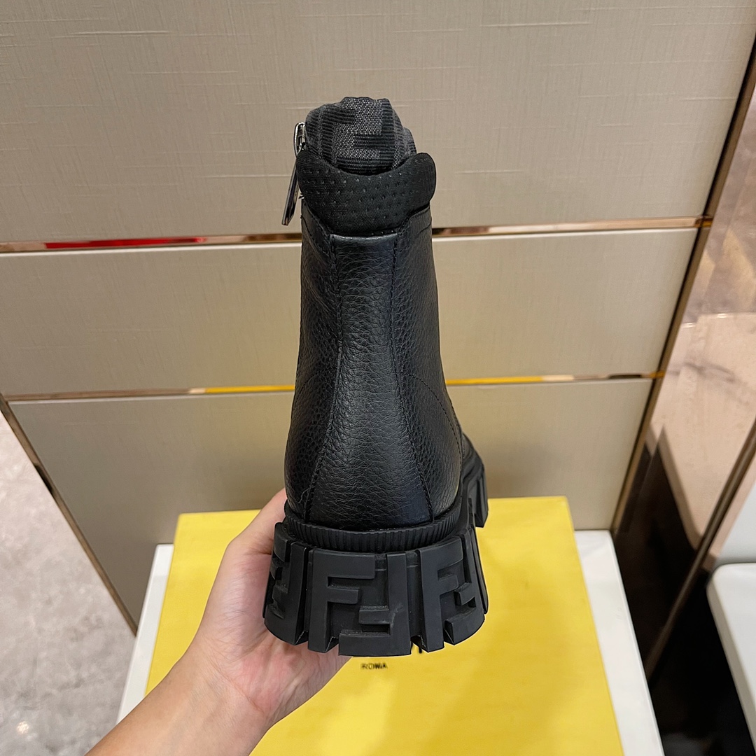 F**di FD F**di Force Lace-Up Ankle Boots Black For Men 7U1458ADMKF1DV5