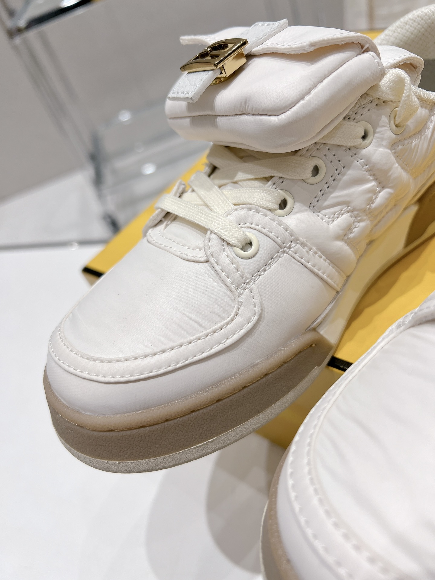 FD F**di Match Lace-Up Low-Top Sneakers White For Women