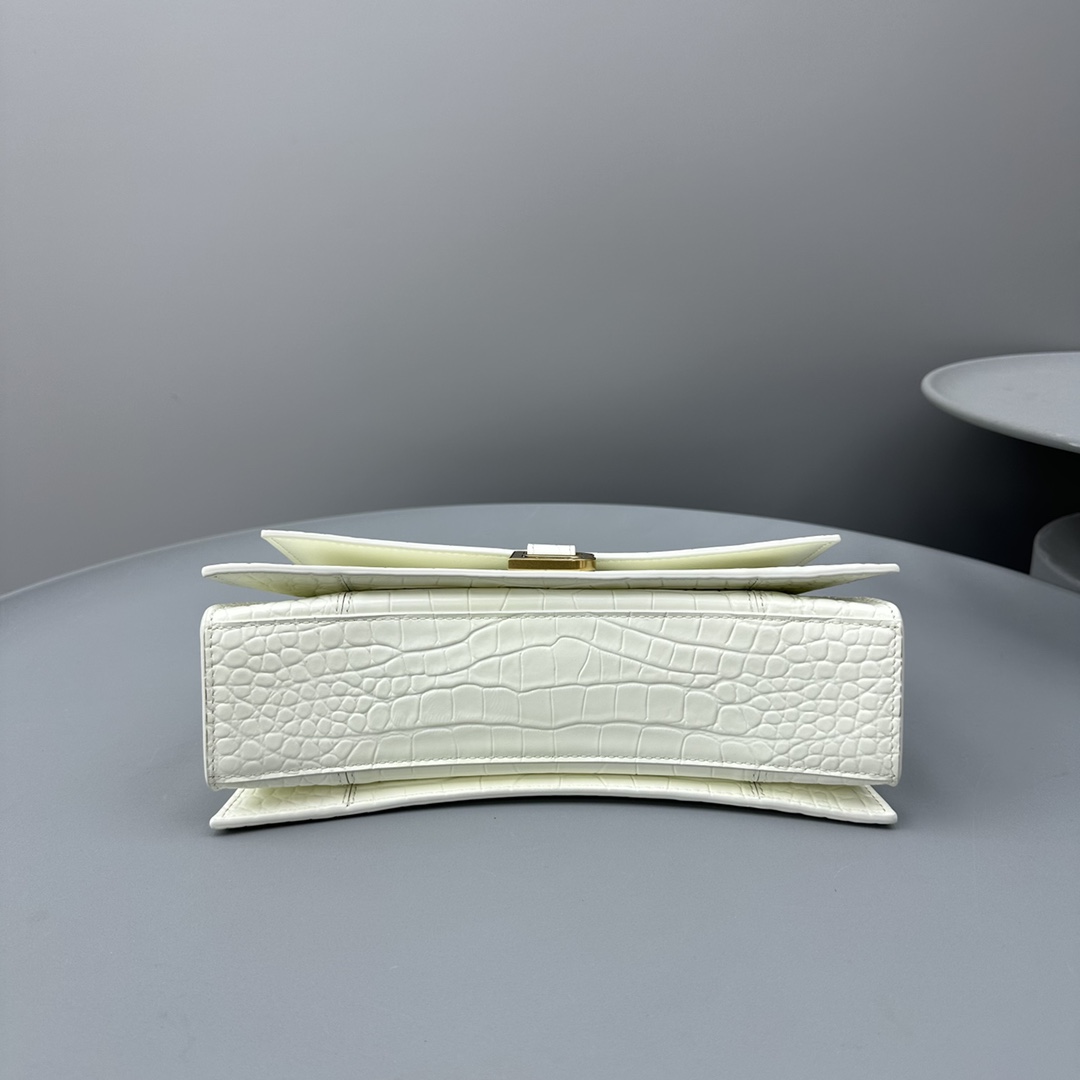 Ba1en*iaga Crush Small Chain Bag Black/White For Women‎ 9.8in/25cm 716351210IX1000