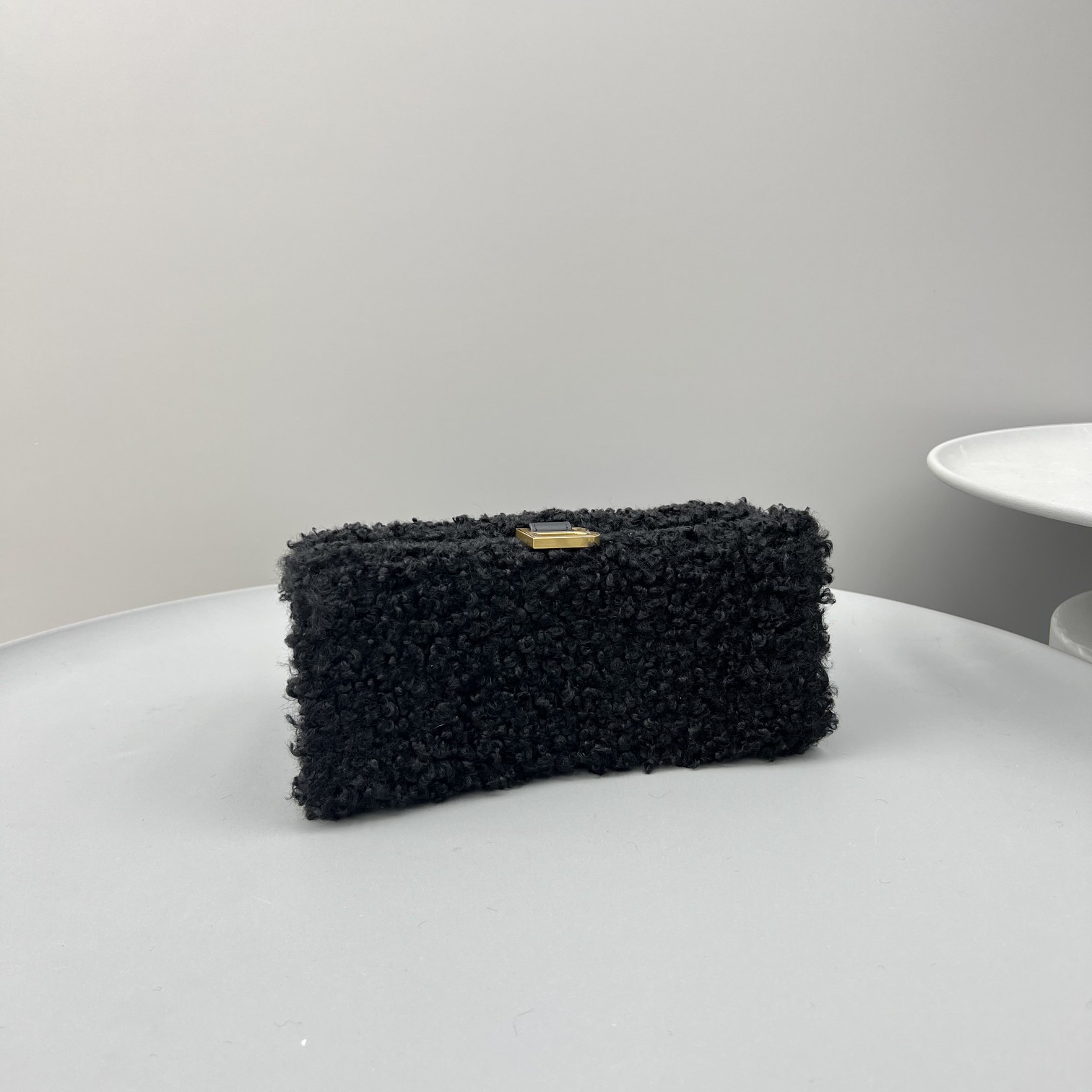 Ba1en*iaga Furry Hourglass Small Handbag Black/Grey/Pink For Women‎ 9.4in/23.8cm 676365210FU1000