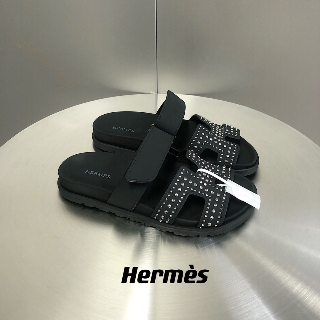 H**me5 Chypre Sandal Black For Men