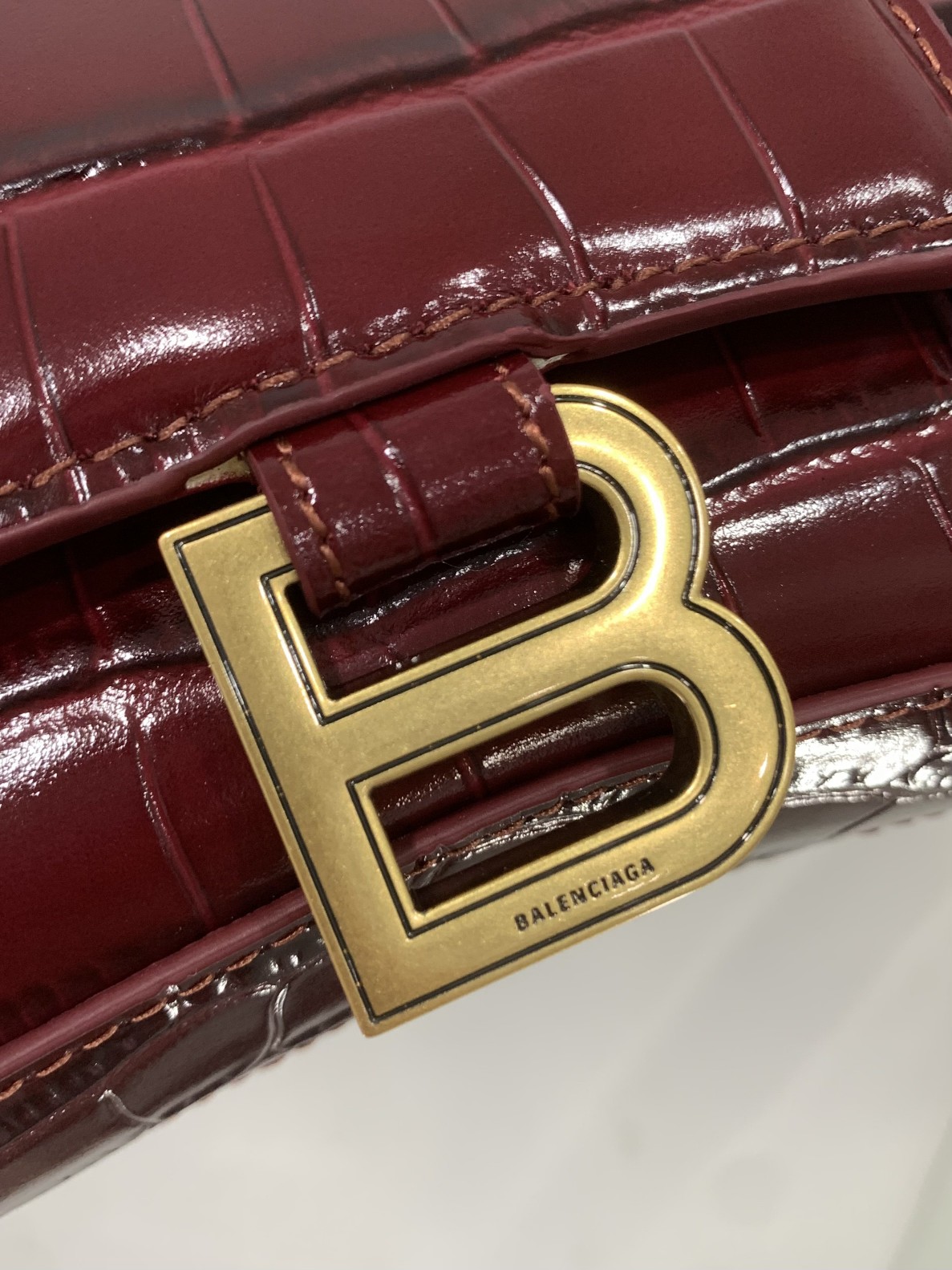 Ba1en*iaga Hourglass Wallet Pink/Burgundy/Dark Green/Black For Women‎ 7.6in/19cm 6560501LRGM6310