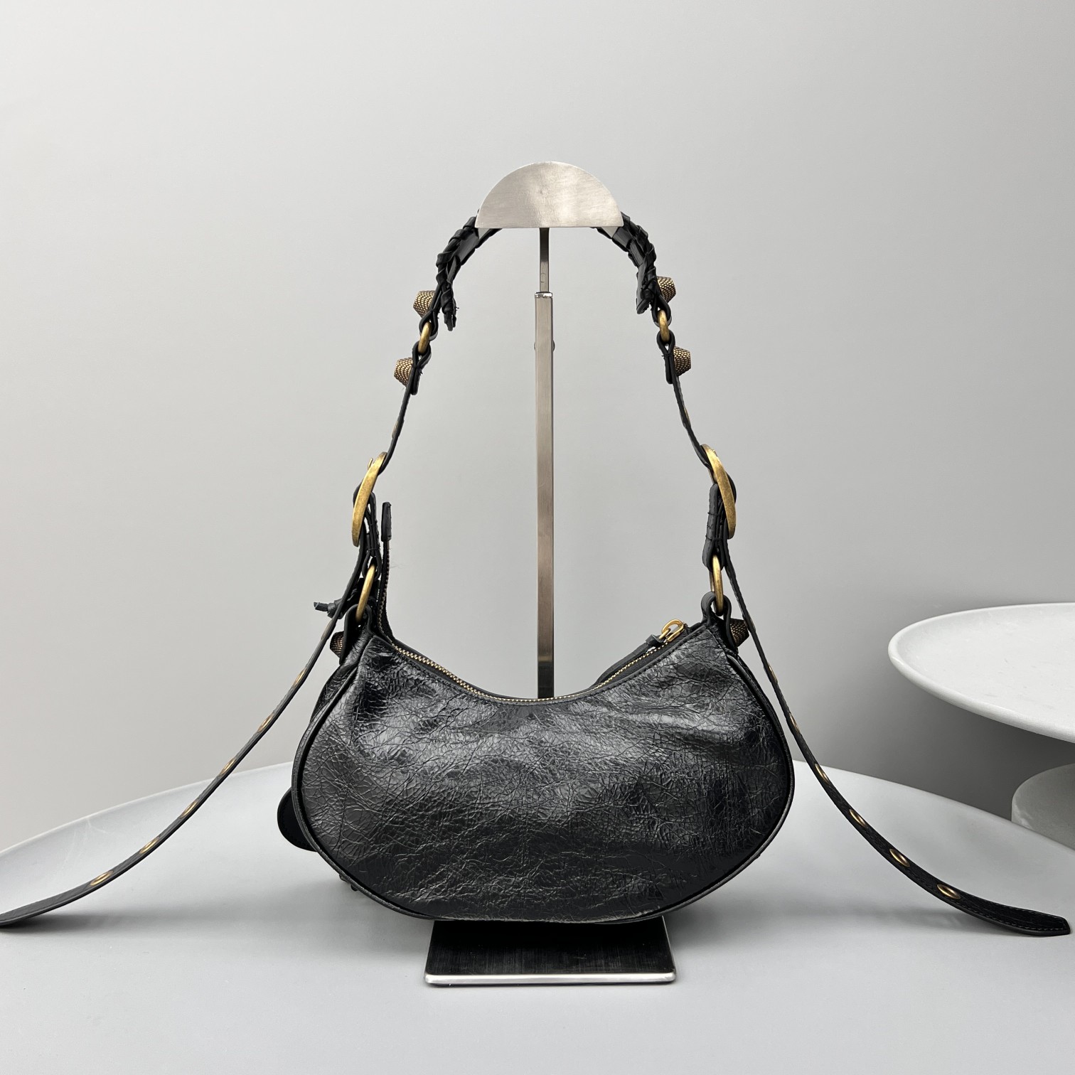 Ba1en*iaga Le Cagole Shoulder Bag Black For Women‎ 10in25.5cm