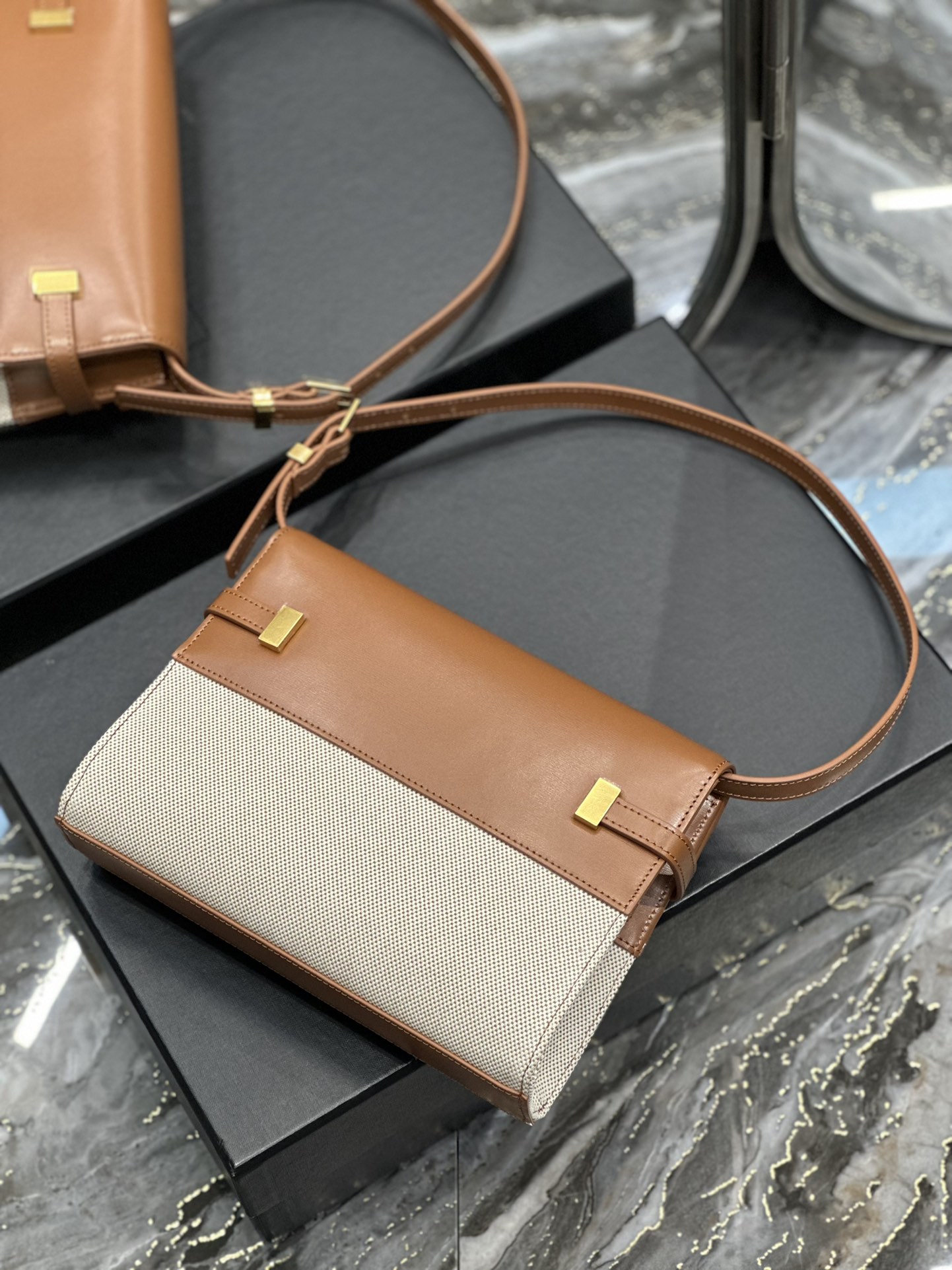 Sa1nt Lau*nt Manhattan Small Shoulder Bag Brown For Women‎ 9.4in/24cm