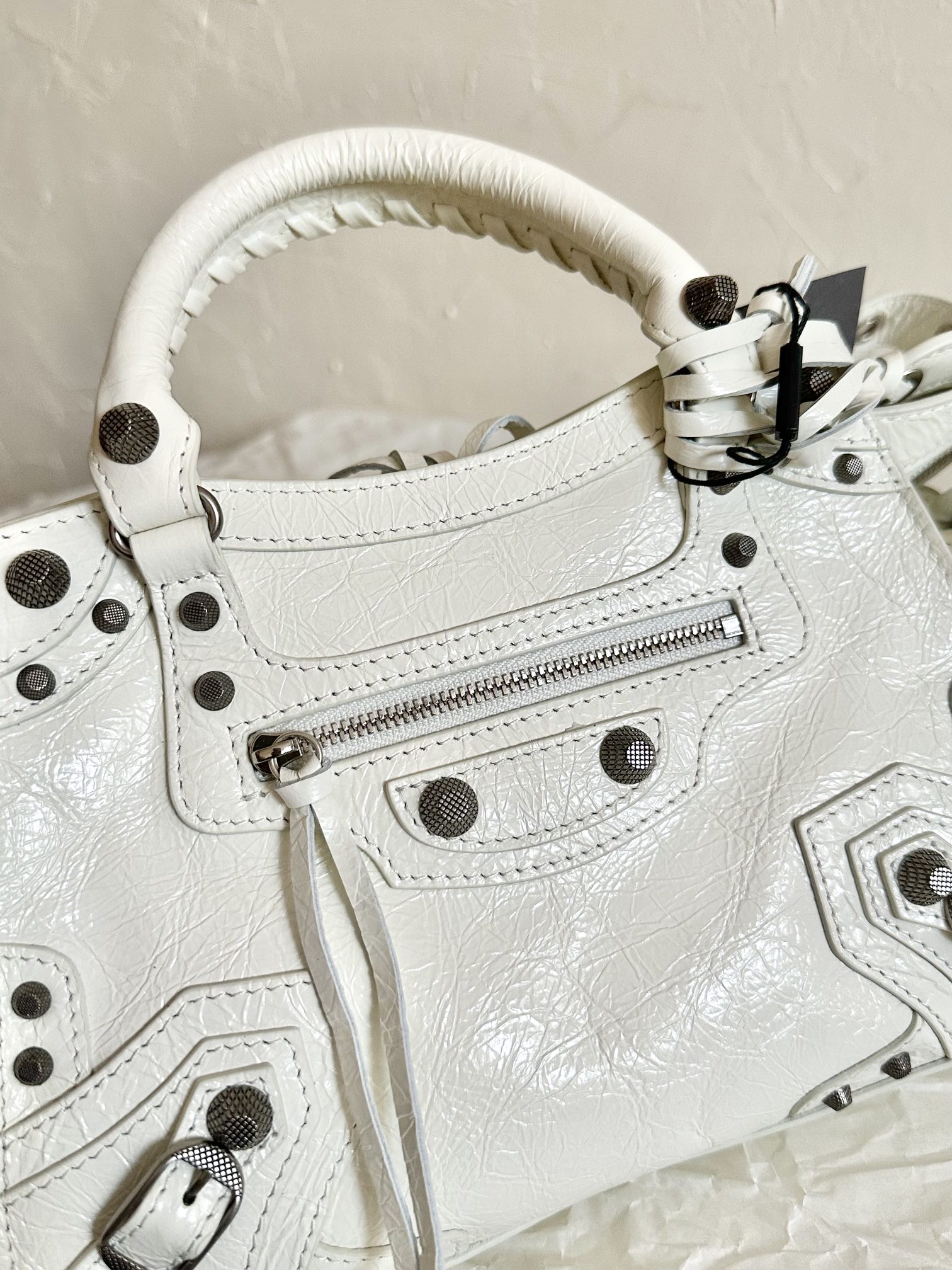 Ba1en*iaga Neo Cagole City Small Handbag White/Silver For Women‎ 10.5in/27cm 222342F046015