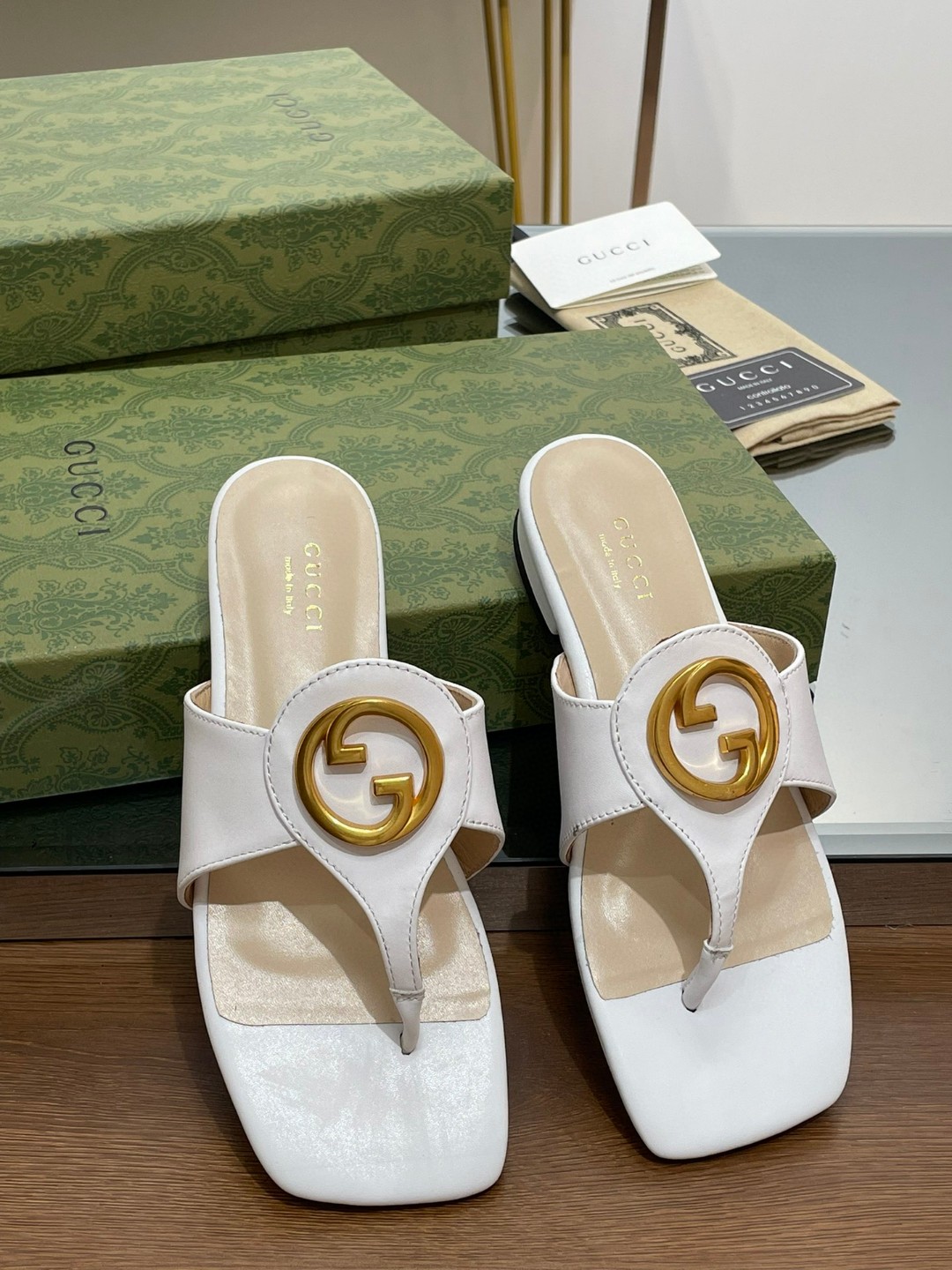 Gvc*1 Blondie Thong Sandal White For Women ‎‎739048 C9D00 9022