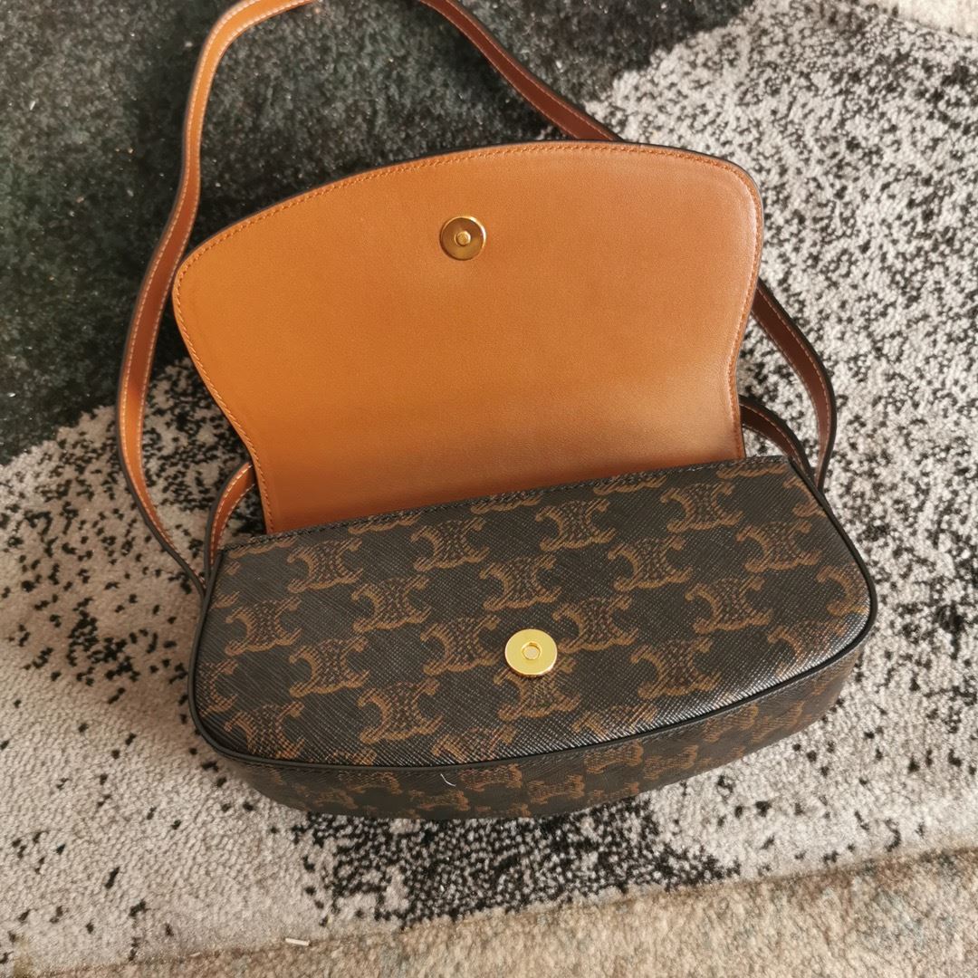 Ce1i*e Clutch On Strap Tabou In Triomphe Canvas Brown For Women‎ 7in/18cm 10I592DQ2.04LU