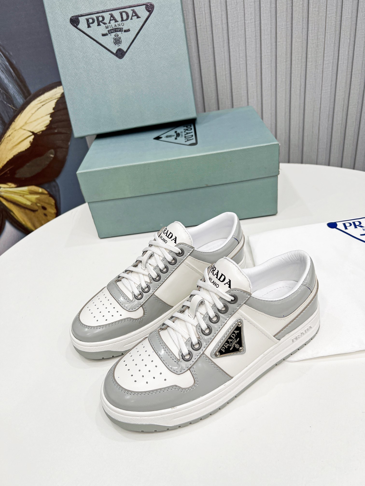 Pra*a Downtown Sneakers Grey For Women 1.2 in/ 3 cm