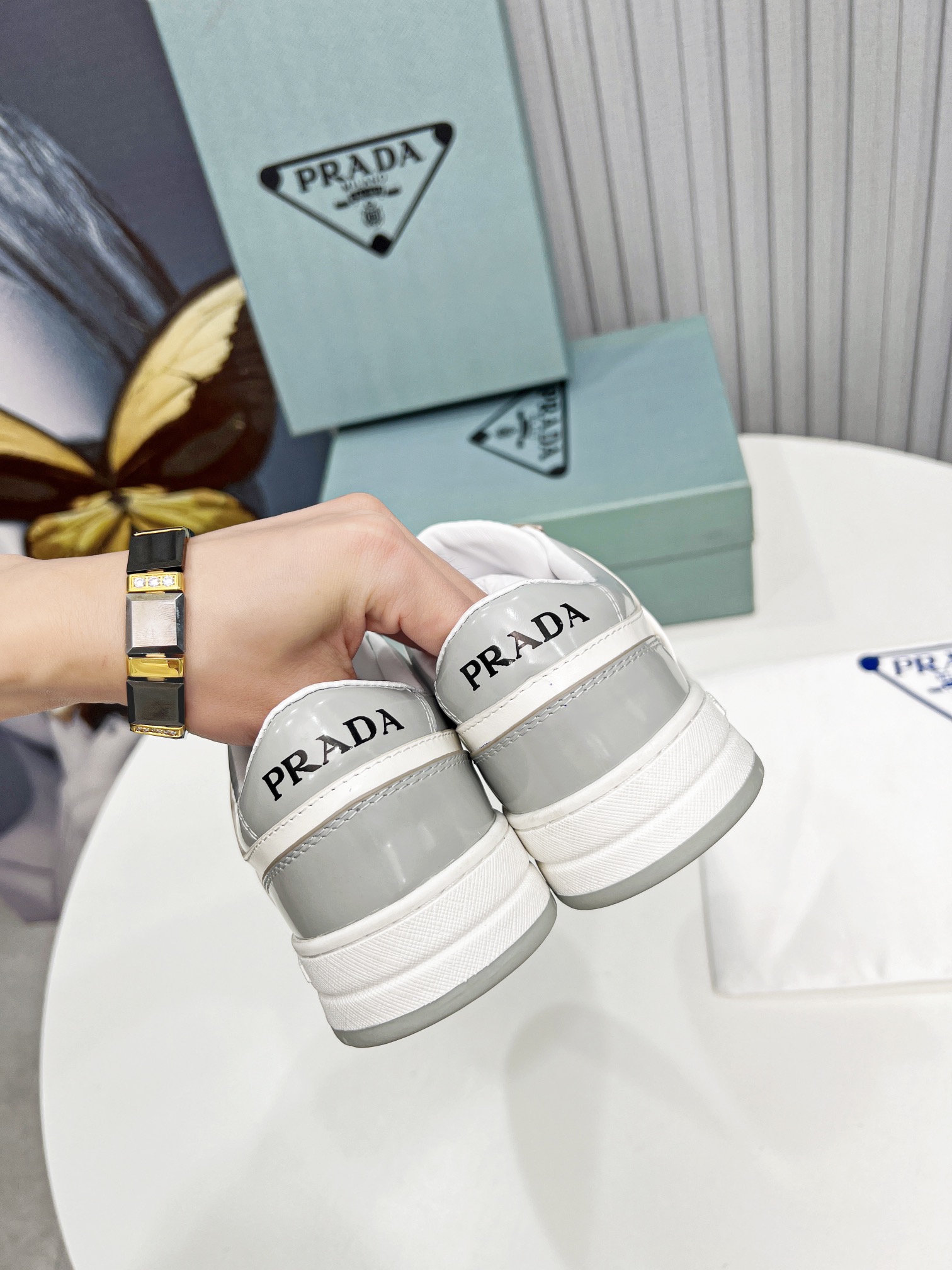 Pra*a Downtown Sneakers Grey For Women 1.2 in/ 3 cm