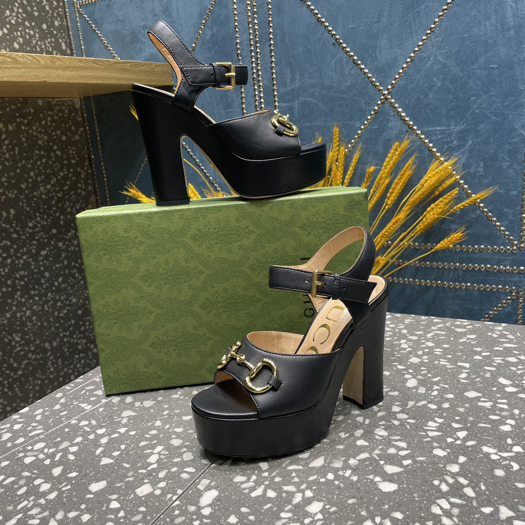 Gvc*1 Platform Sandal With Horsebit Black For Women 674776 BKO00 1000