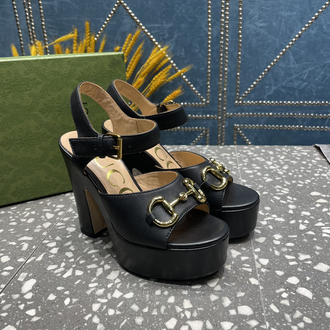 Gvc*1 Platform Sandal With Horsebit Black For Women 674776 BKO00 1000