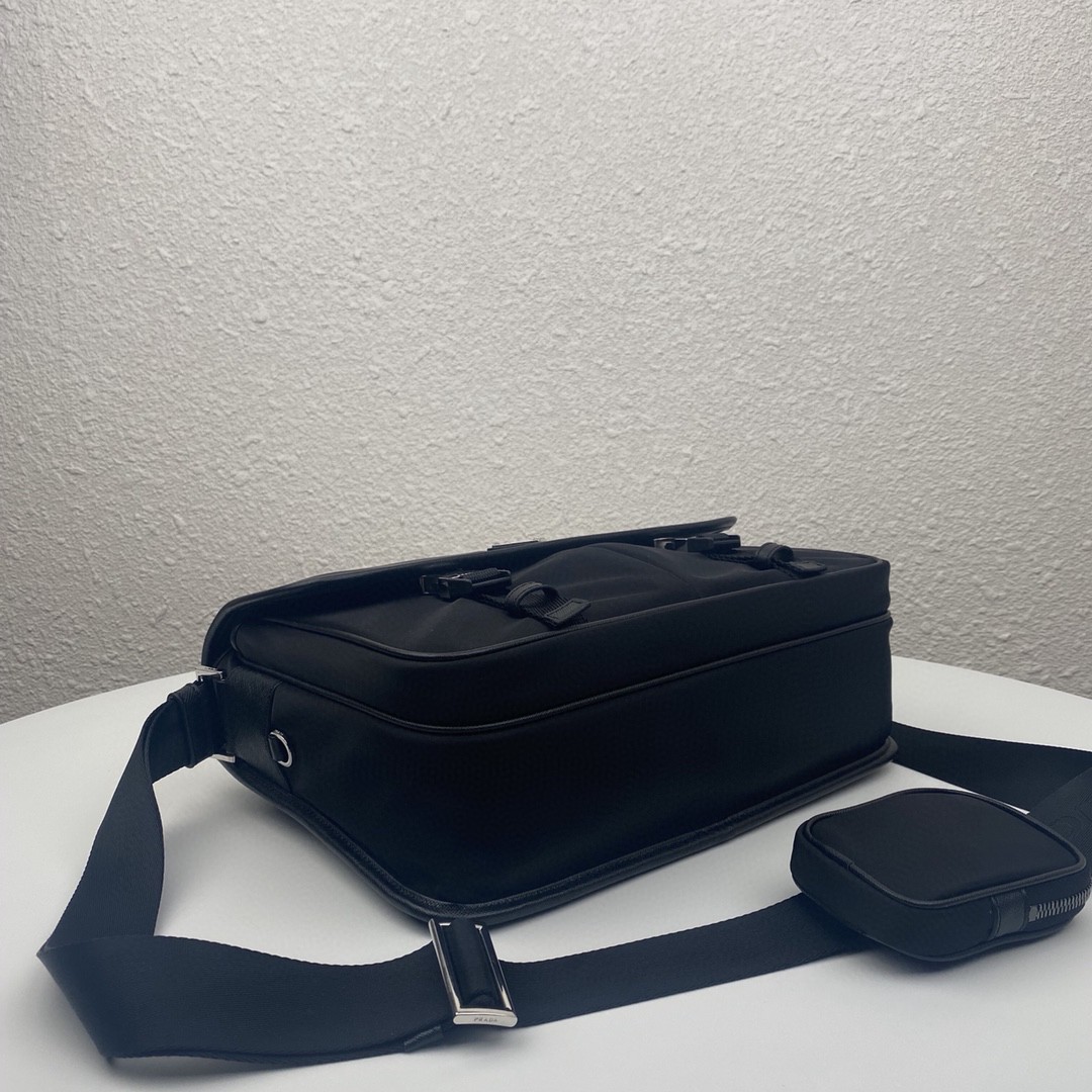 Pra*a Saffiano Shoulder Bag Black For Women 12.6 in / 32 cm