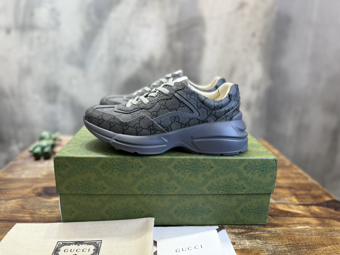 Gvc*1 GG Rhyton Sneaker Dark Blue For Men