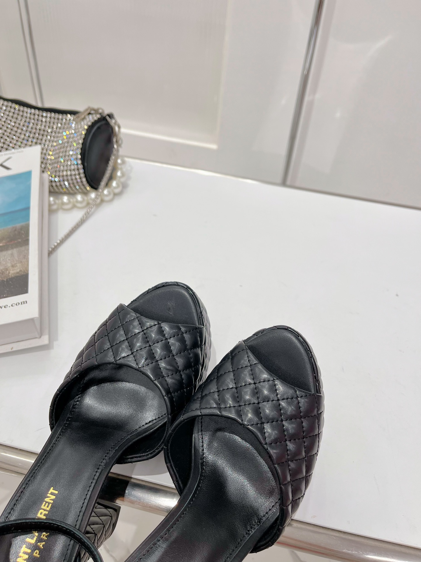 Sa1nt Lau*nt Jodie Platform Sandals In Smooth Black For Women