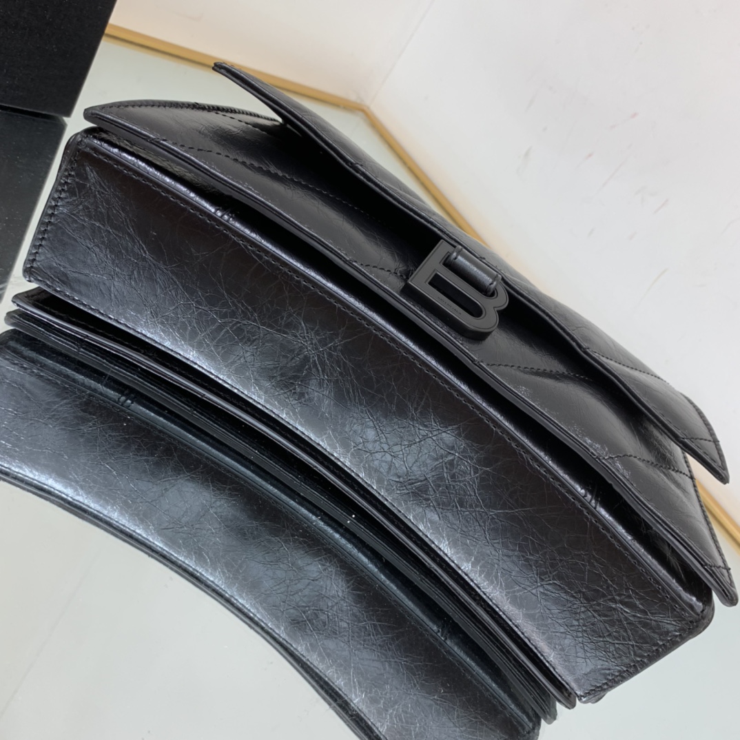 Ba1en*iaga Crush Small Chain Bag Quilted In Optic White/Black For Women 9.8in/25cm 716351210J09001