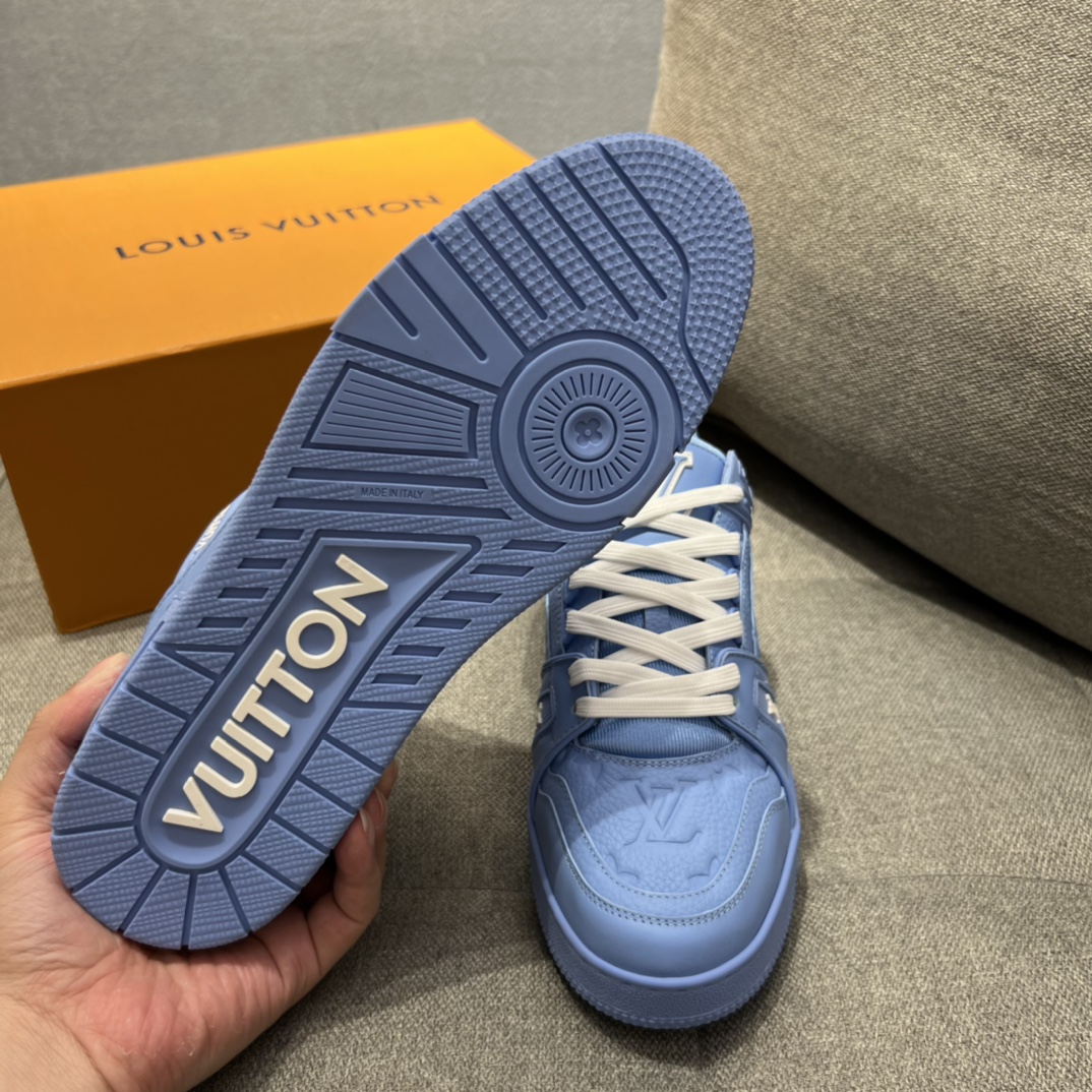 L0vis Vvtt0n LV Trainer Sneaker Blue For Men 1AARFU