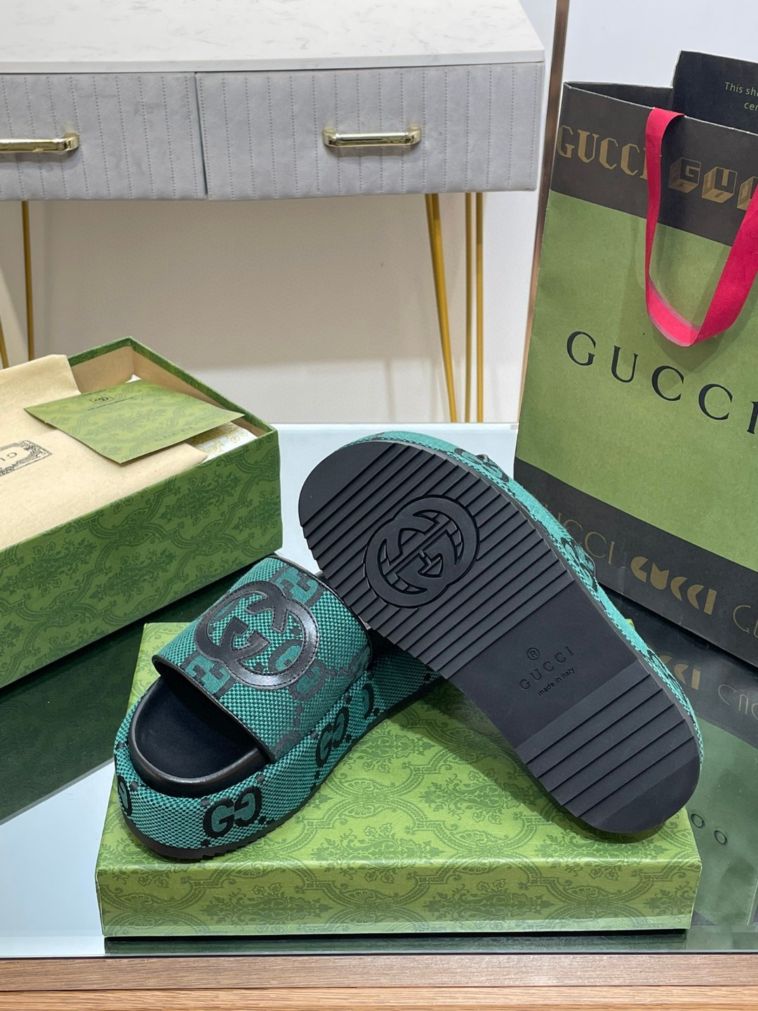 Gvc*1 Platform Slide Sandal Green For Women ‎