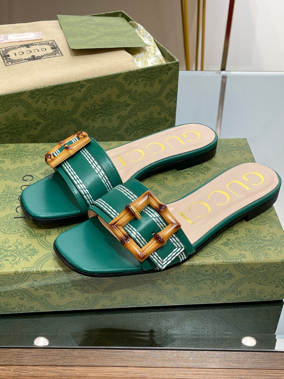 Gvc*1 Slide Sandal With Bamboo Buckle Green For Women 724837 C9D00 3120