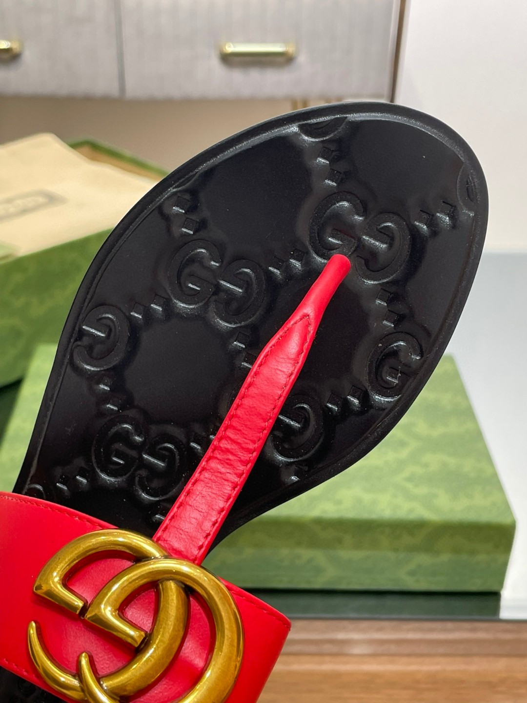 Gvc*1 Thong Sandal With Double G Red For Women ‎