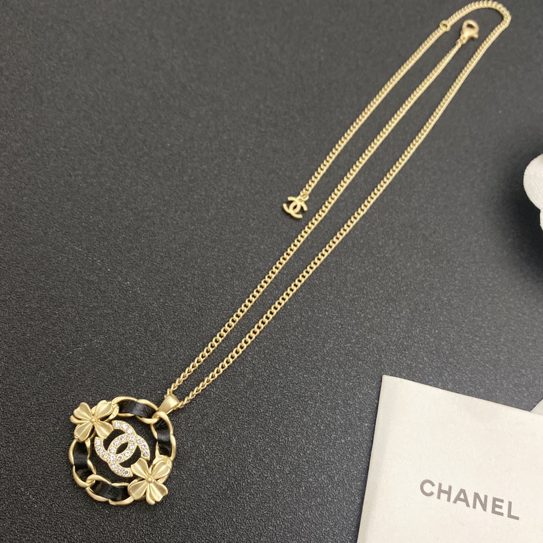 Ch**el Black Circle Pendant Necklace Gold Tone For Women