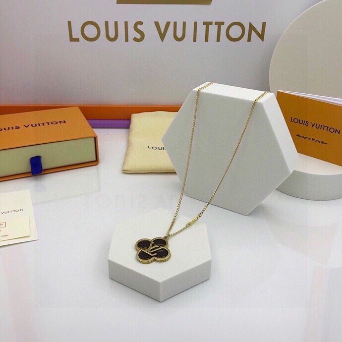 L0vis Vvtt0n Black Four Petal Flower Necklace Gold Tone For Women