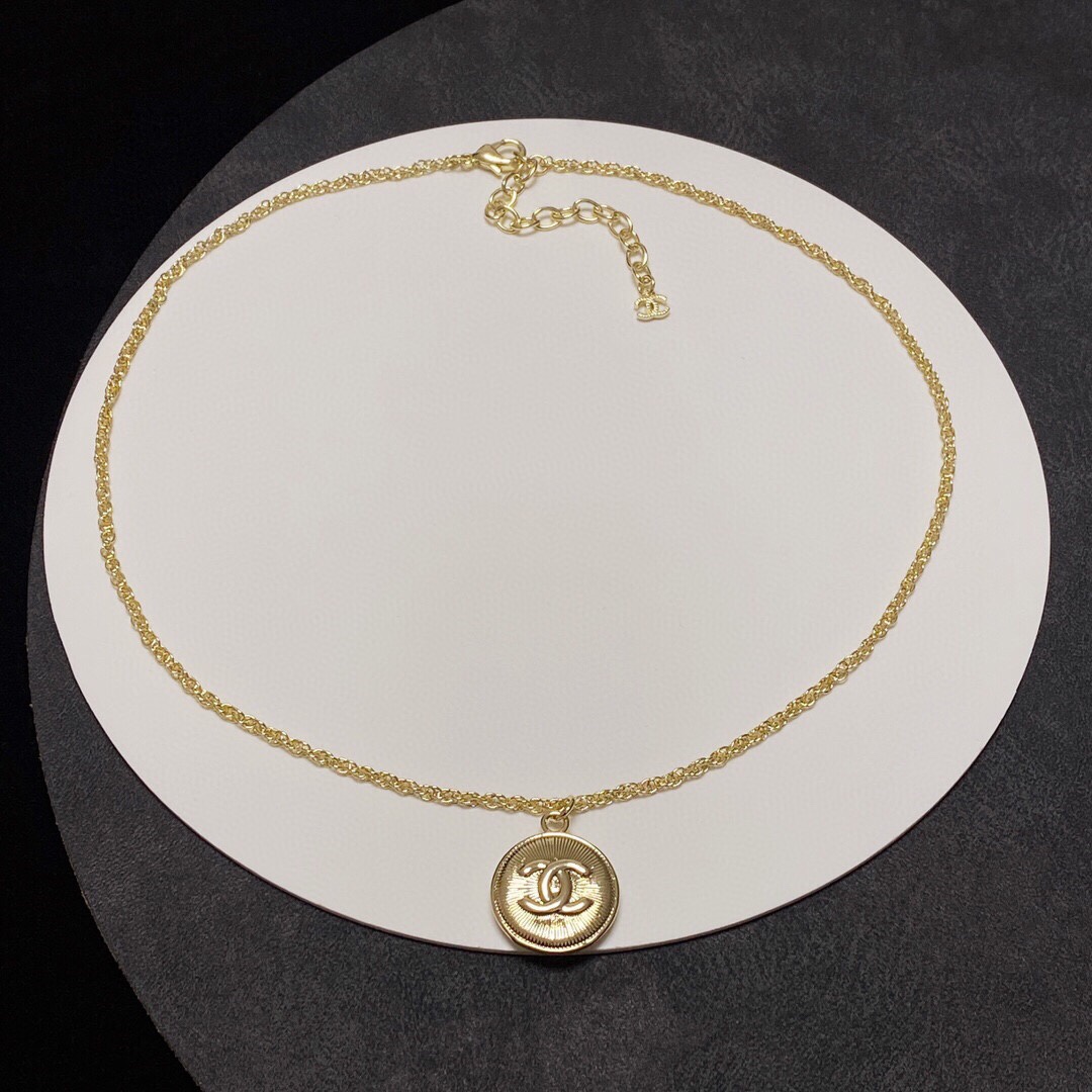 Ch**el CC Necklace Gold For Women