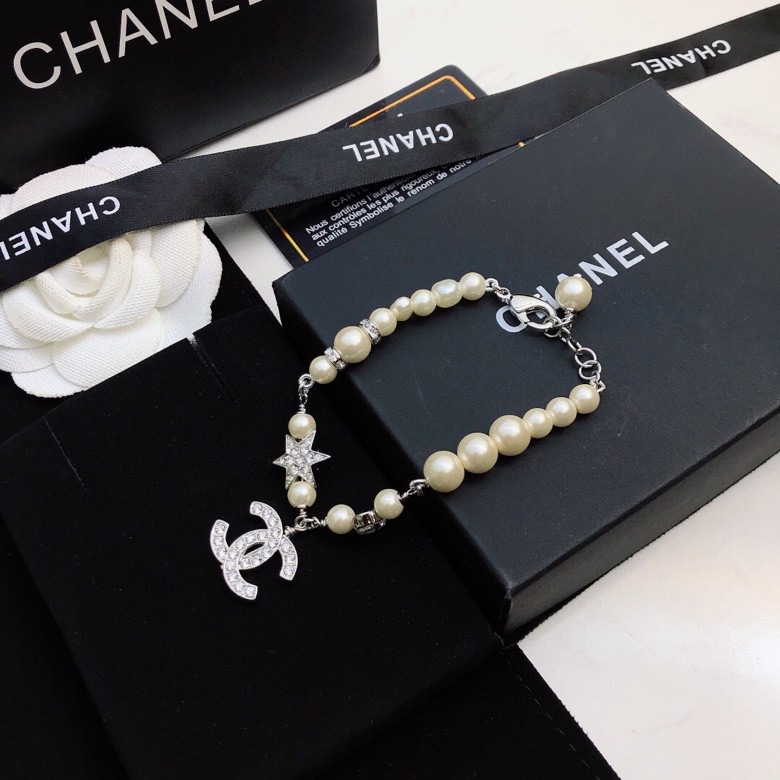 Ch**el Dangling Douple C Pearl Chain Bracelet Silver Tone For Women