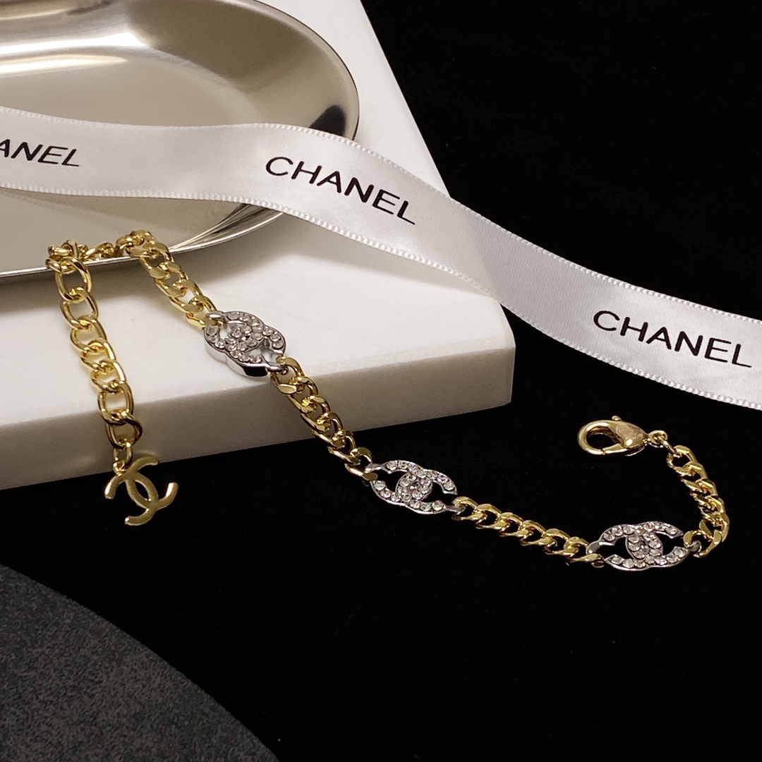 Ch**el Double C Bracelet Gold For Women