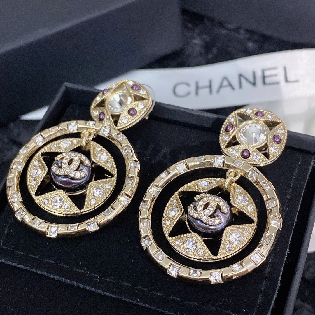 Ch**el Double C Round Earrings Gold For Women