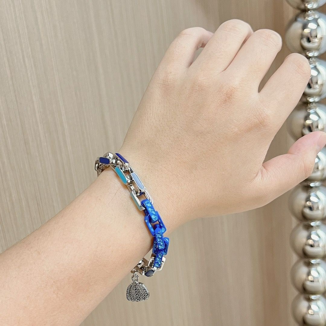 LV x YK Paradise Chain Bracelet Blue For Men M0977L