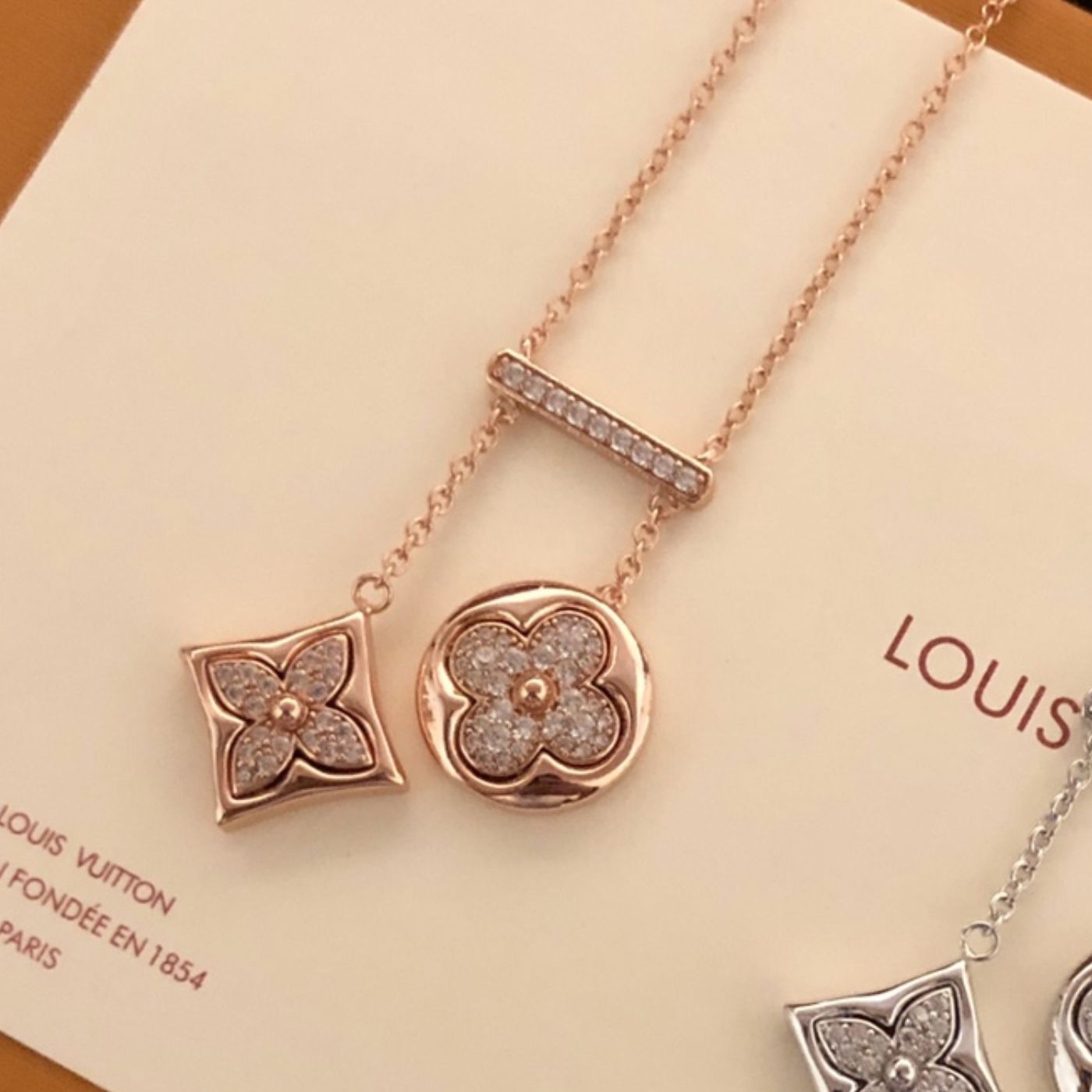 L0vis Vvtt0n Two Blossom Necklace Pink Gold Tone For Women