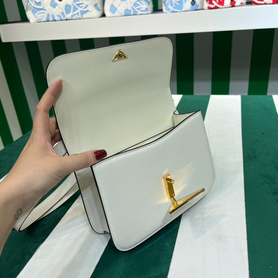 [True-to-ORIGINAL] Pra*a Emblème Saffiano Shoulder Bag In White For Women 8.6 in/22cm – 1BD320_2A4A_F0009_V_UTO
