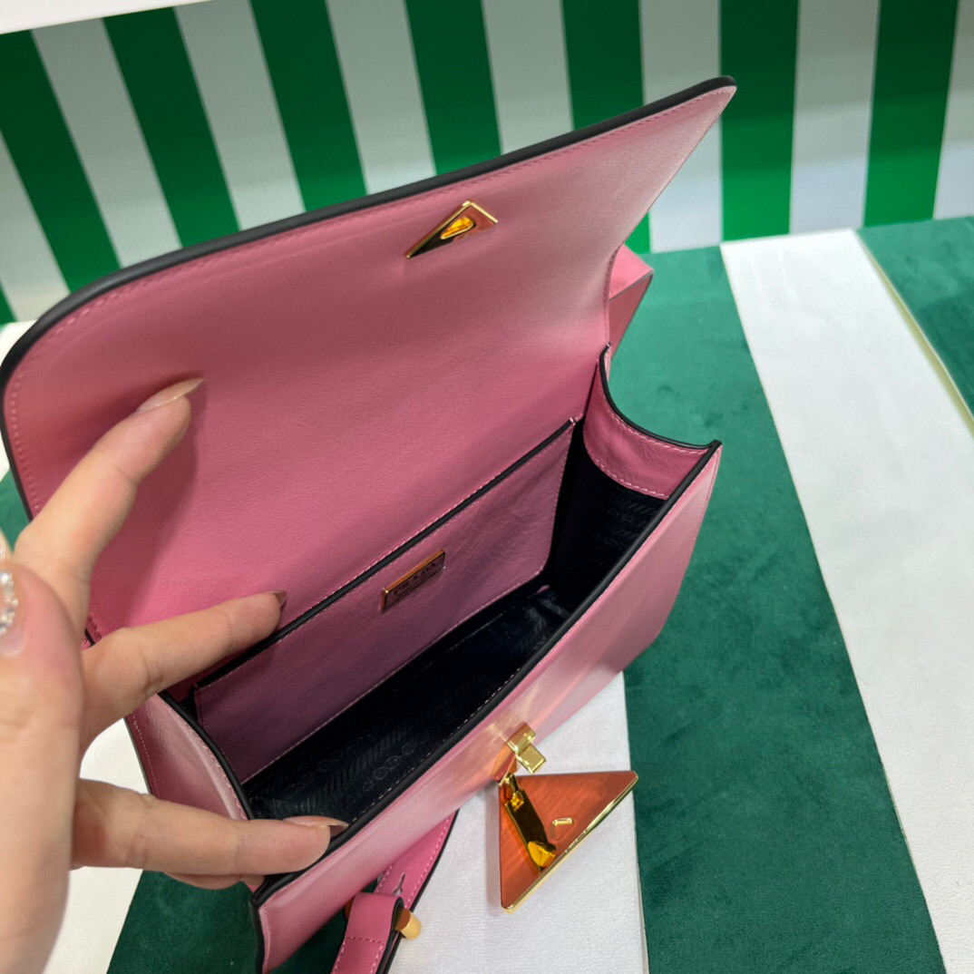 Pra*a Emblème Shoulder Bag In Pink For Women 7.8in/20cm 1BD340_2A3A_F0ZCL_V_UTO