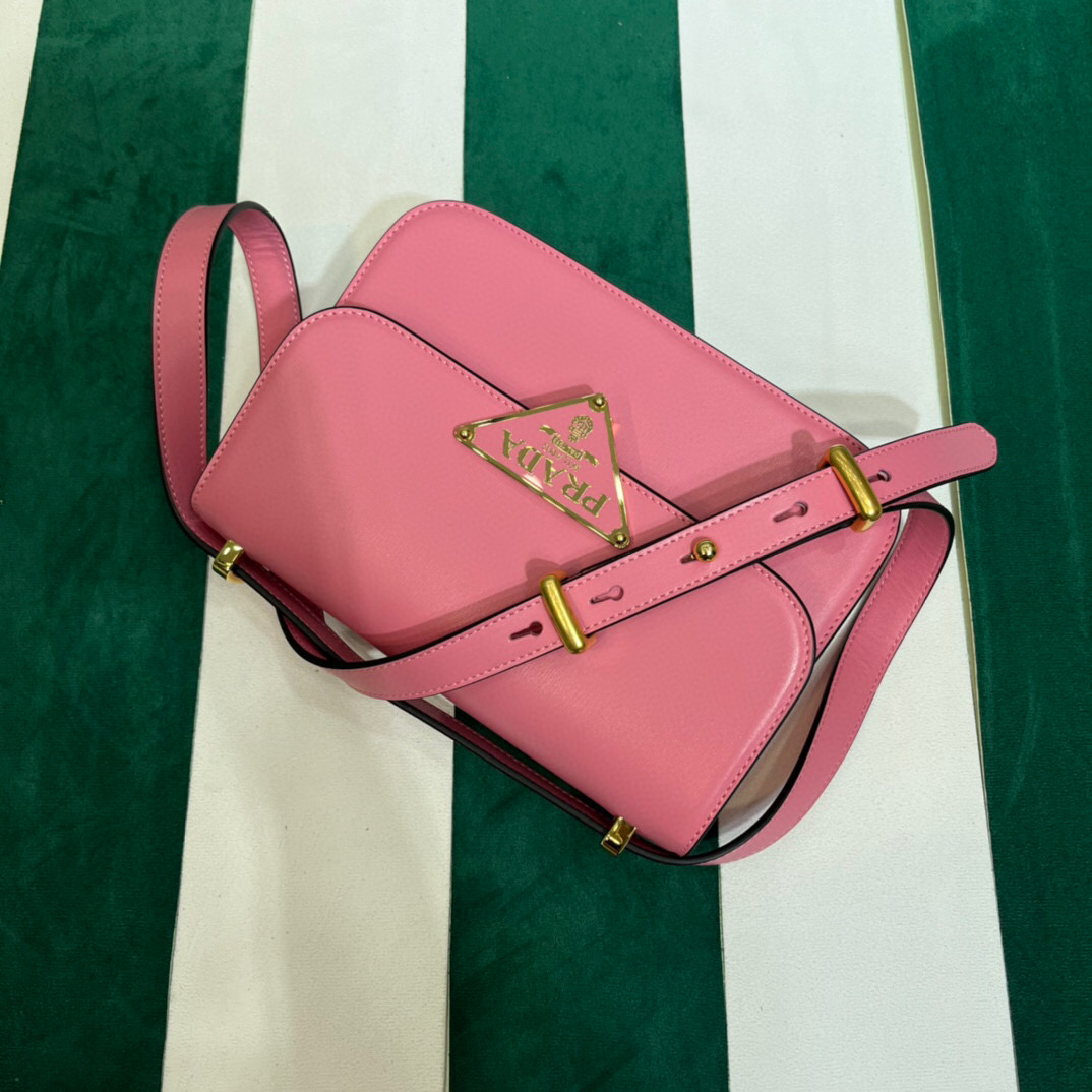 Pra*a Emblème Shoulder Bag In Pink For Women 7.8in/20cm 1BD340_2A3A_F0ZCL_V_UTO