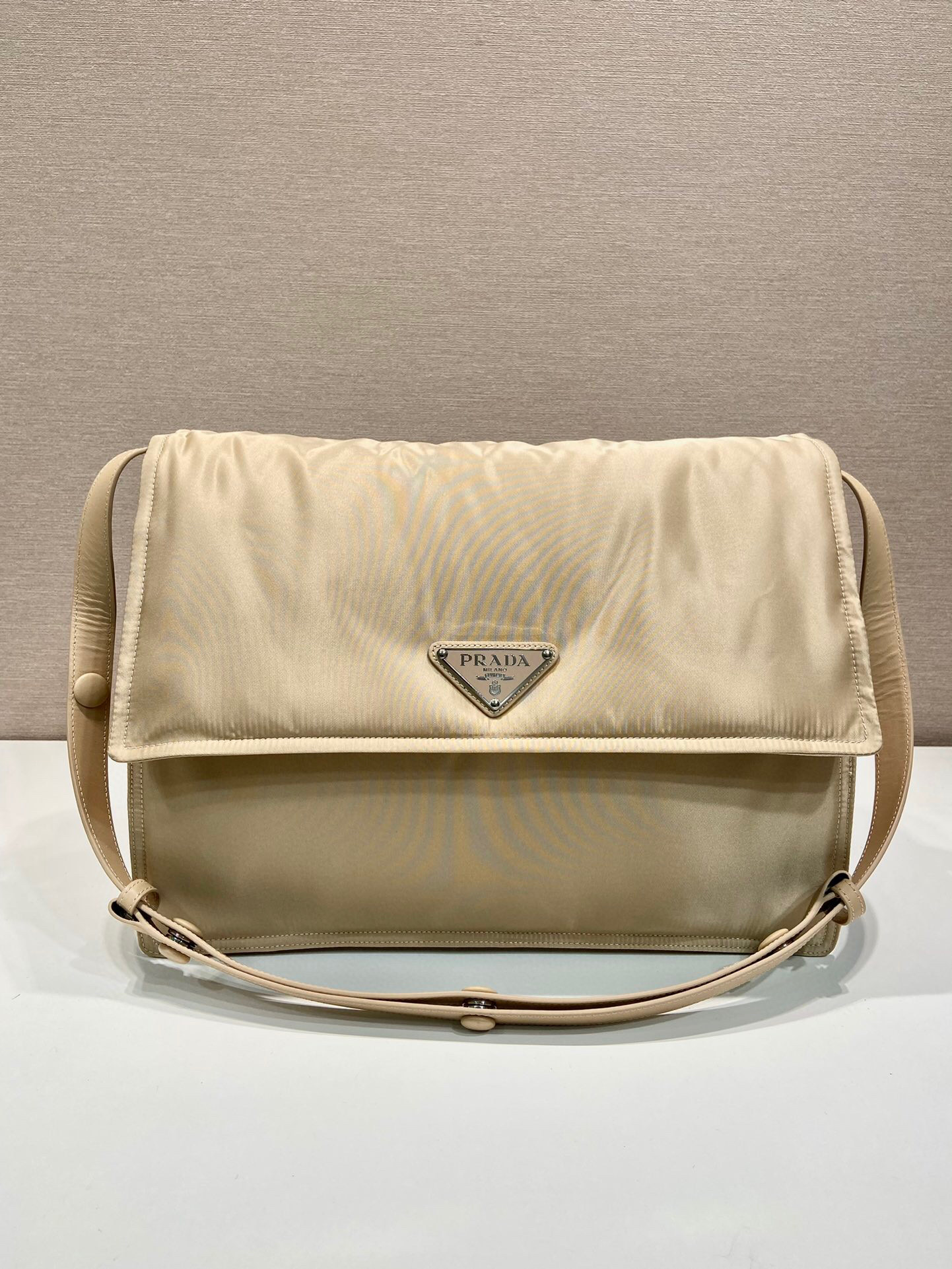 Pra*a Large Padded Shoulder Bag In Beige For Women 14.1in/ 36cm 1BD256_RDLN_F0F24_V_OOO