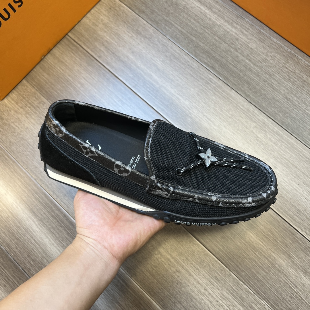 L0vis Vvtt0n LV Racer Moccasin Black For Men 1A9ZH6