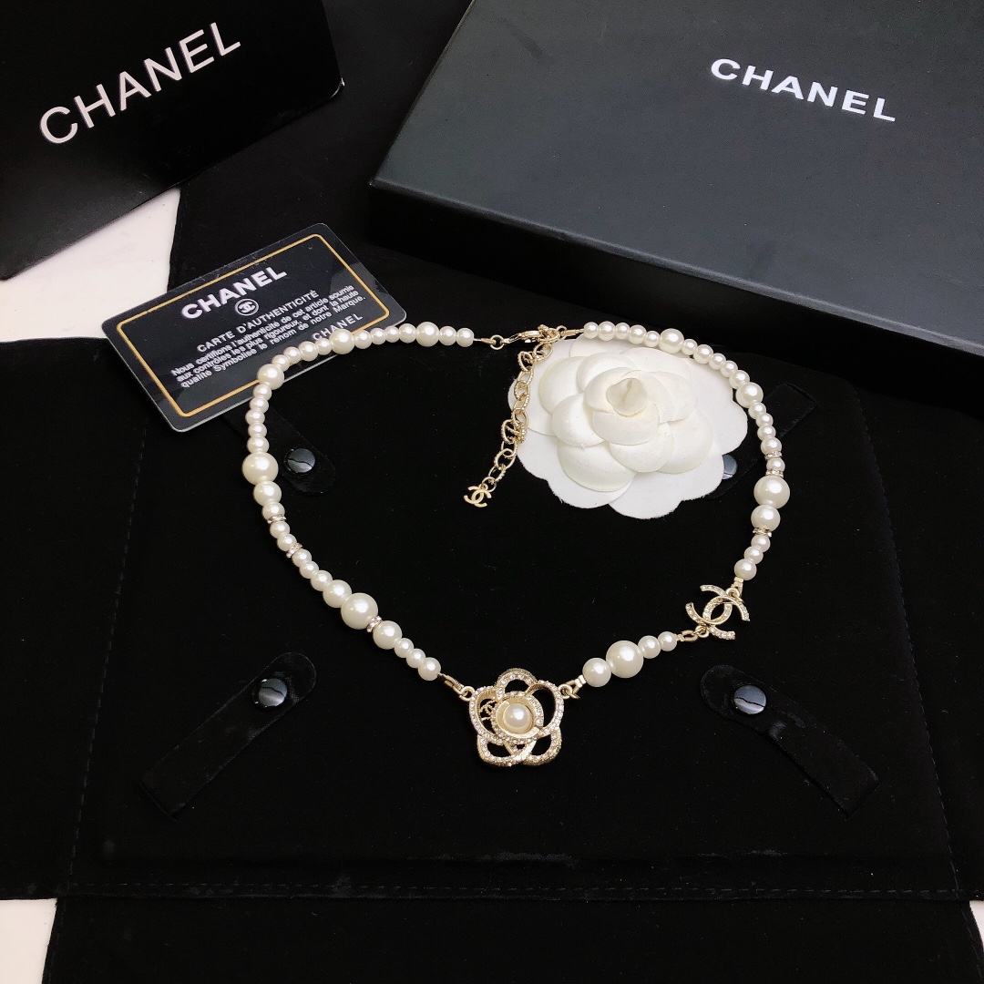 Ch**el Pearl Necklace With Flower Gold Tone For Women
