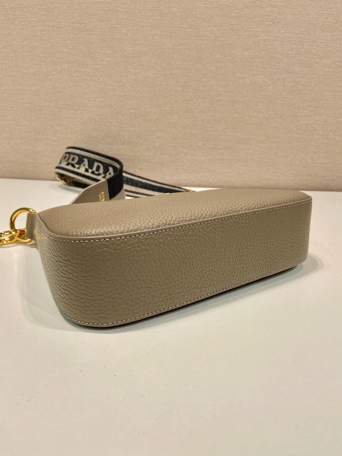 Pra*a Shoulder Bag In Grey For Women 9.5 in/ 24 cm 1BH193_2DKV_F0JDS_V_3OO