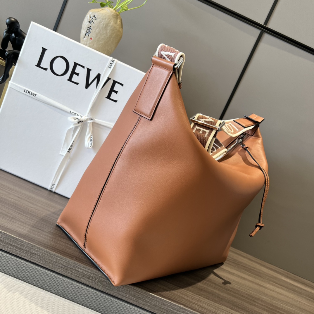 L0ew* Cubi Crossbody Bag Black/Navy Blue/Brown For Women 8.3in / 21cm