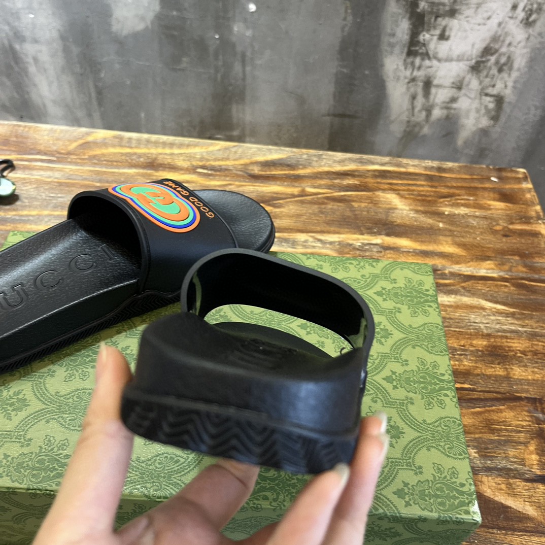 Gvc*1 Good Game Slide Sandal Black For Men 722427 0R030 1000