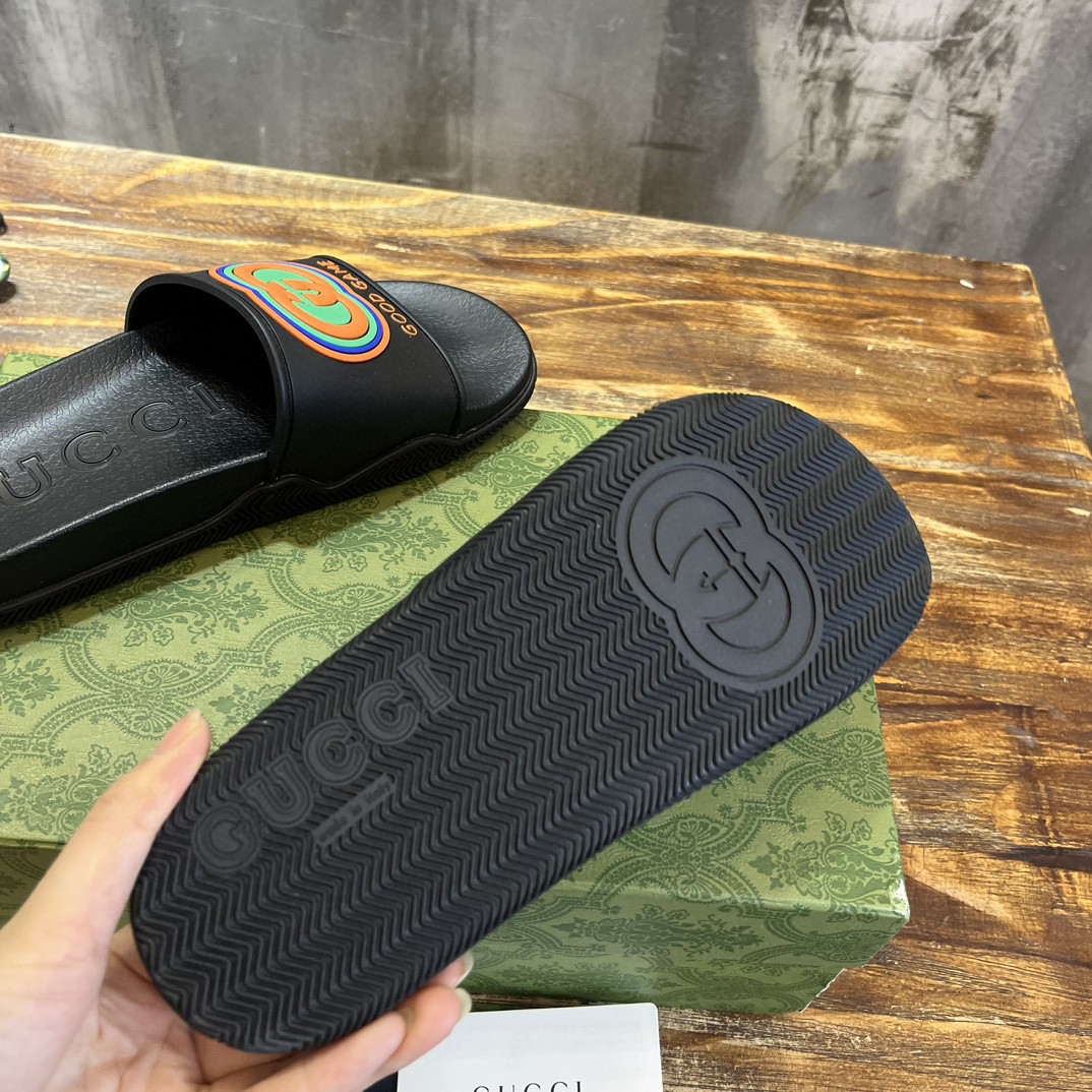 Gvc*1 Good Game Slide Sandal Black For Men 722427 0R030 1000