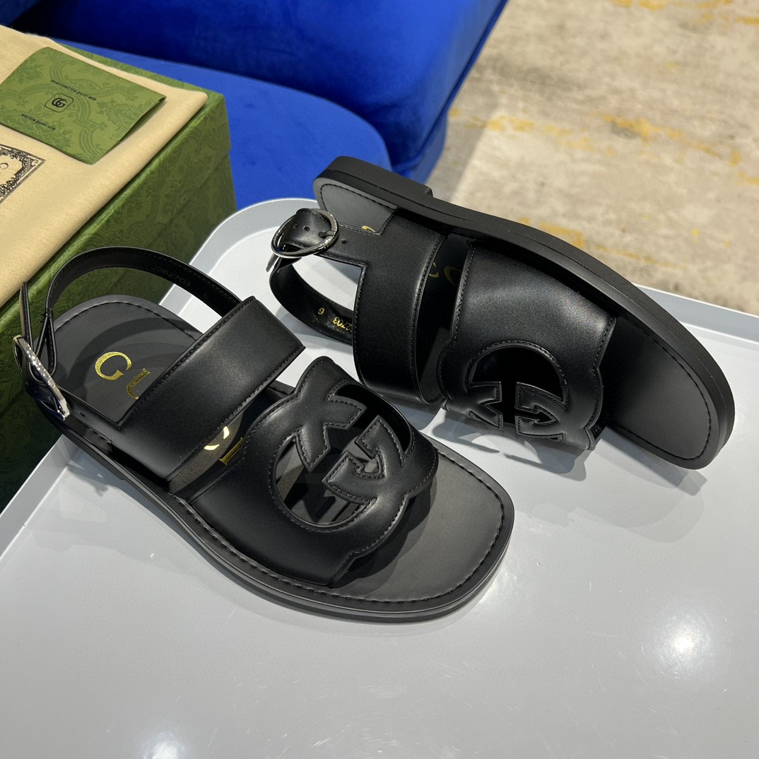 Gvc*1 Interlocking-G Sandal Black For Men 723627 US000 1000