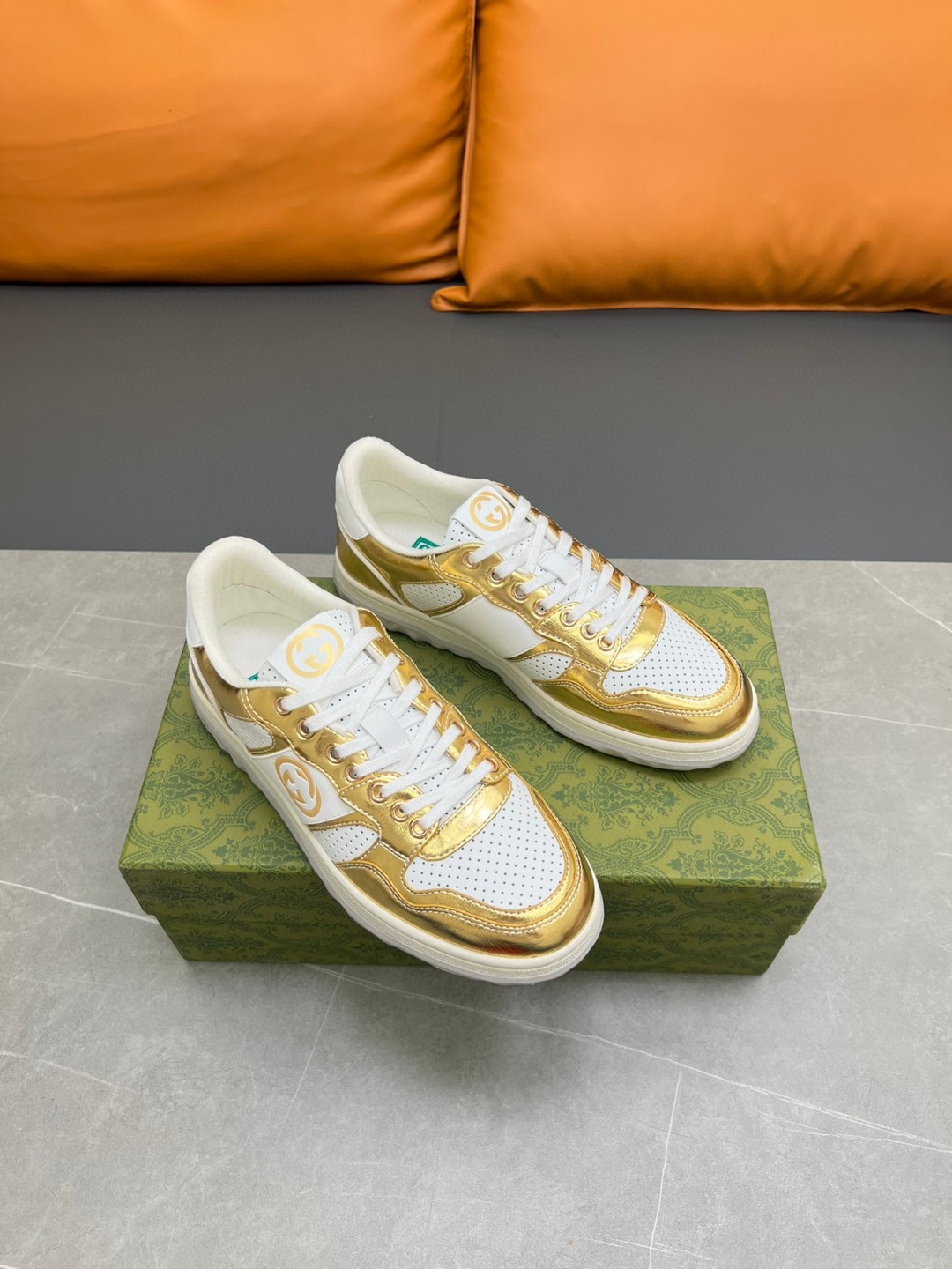 Gvc*1 Mac80 Sneaker Gold For Men