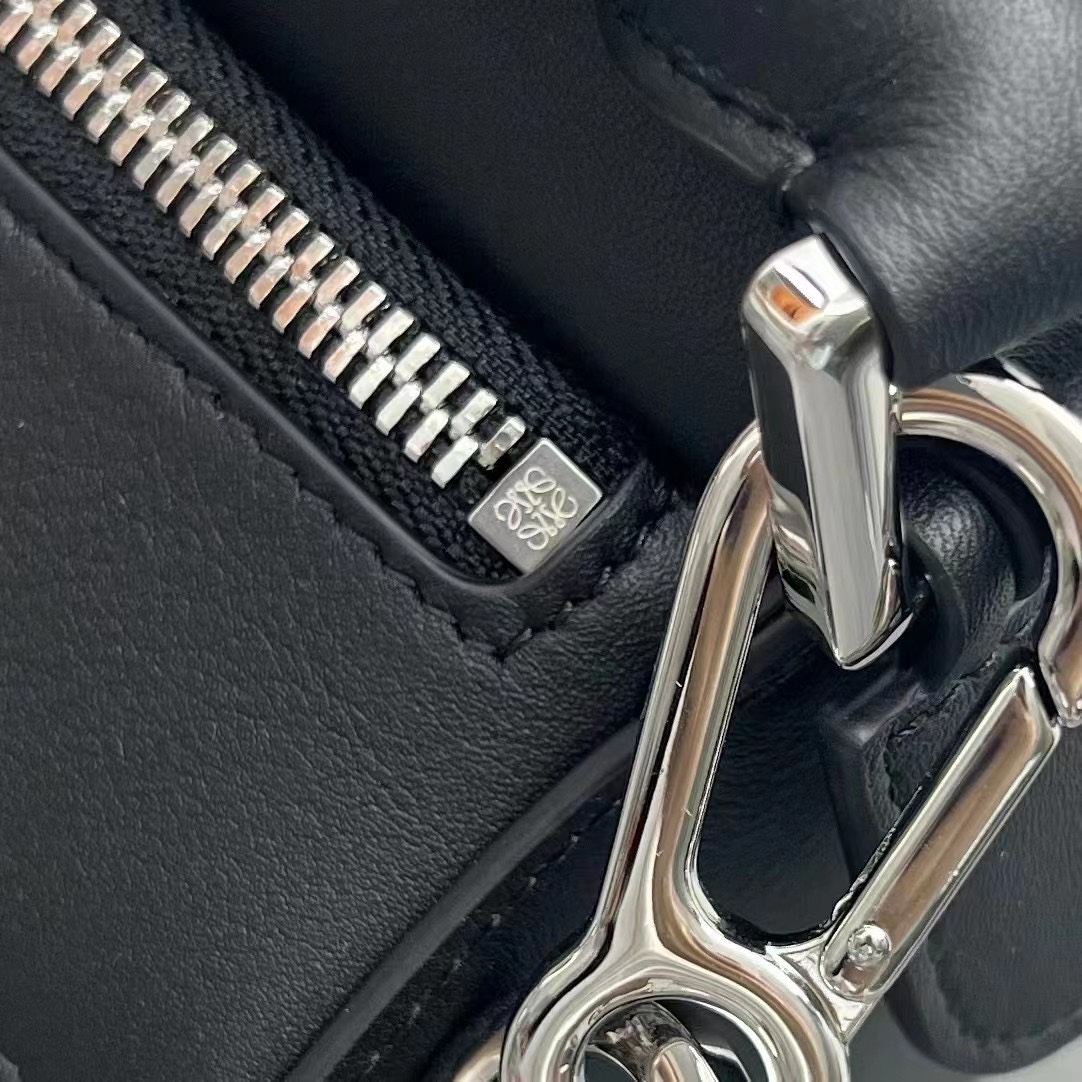 L0ew* Small Puzzle Bag Black For Women 9.4in / 24cm 322.30.S21