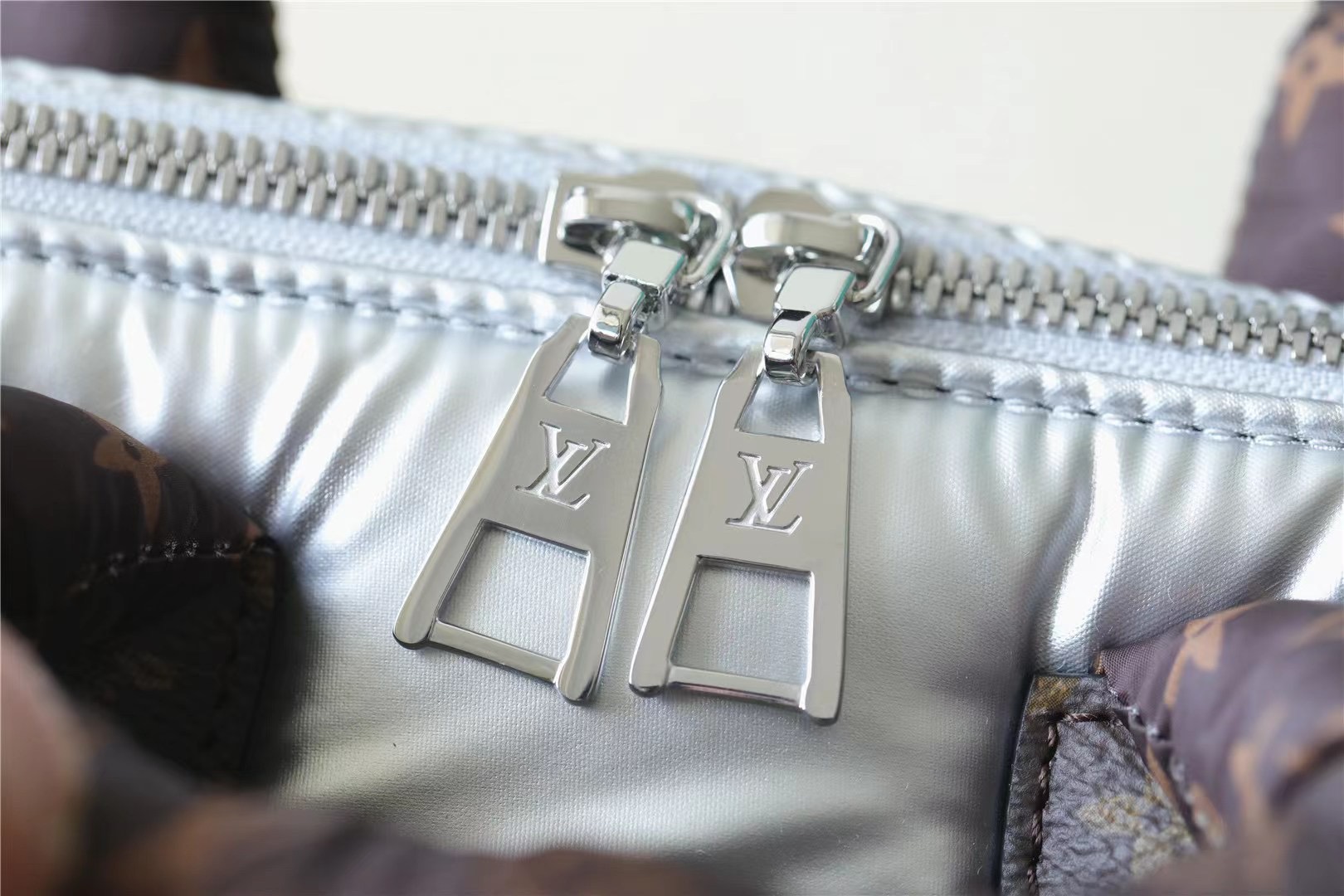 L0vis Vvtt0n Speedy Bandoulière 25 Bag Sliver Blue For Women‎ 9.8n/25cm M20973