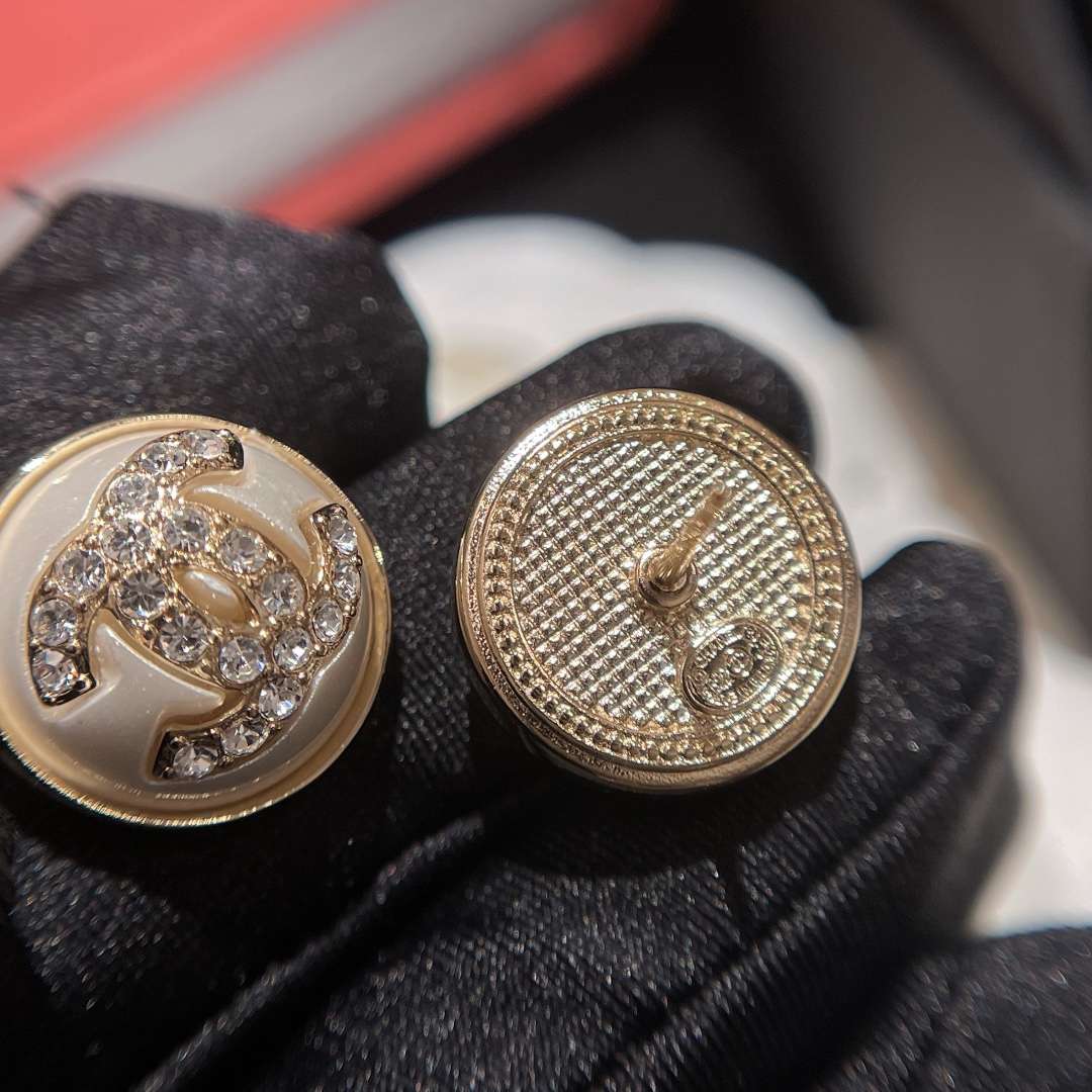 Ch**el CC Round Earrings White For Women