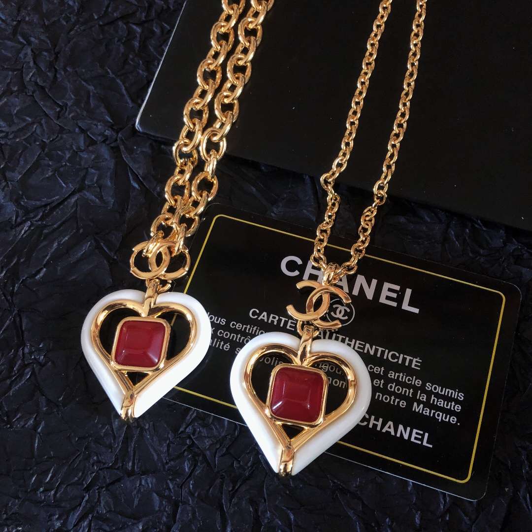 Ch**el Heart Necklaces Gold For Women